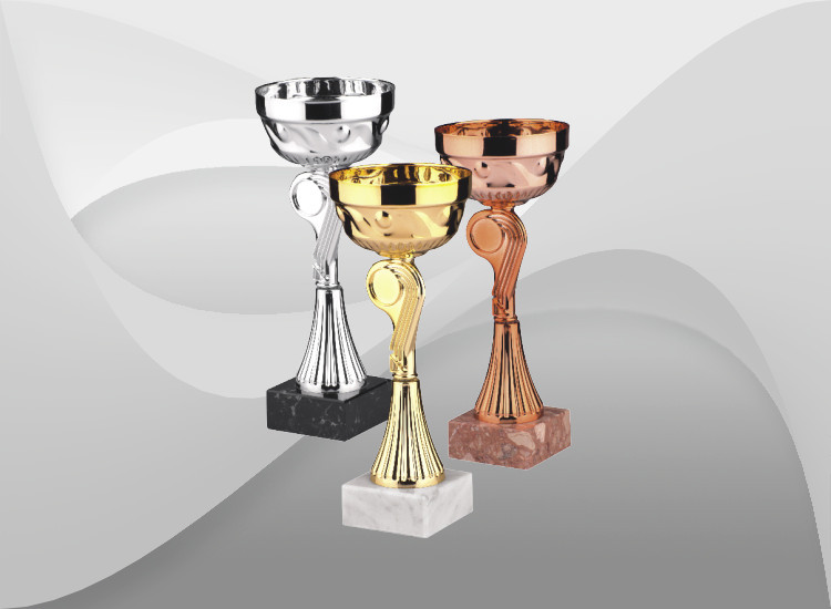 prod. G9547 3, ø10, h.25 (produkt niedostępny) puchary statuetki medale