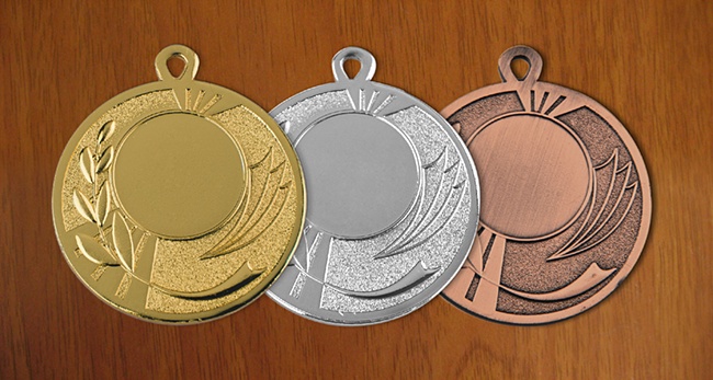 medal 50mm na wklejk 25mm, brzowy (produkt niedostpny) (stara kolekcja) puchary statuetki medale