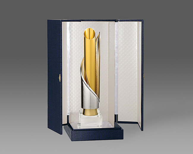 Puchar Statuetka 709 w etui, ø18, h.42 (produkt niedostępny) puchary statuetki medale