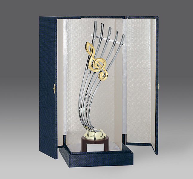 Statuetka SO 6014 w drewnianym etui, w.18, h.42 (produkt niedostępny) puchary statuetki medale